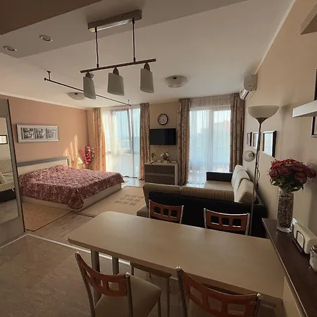 Apartment 215 Chateau Del Marino
