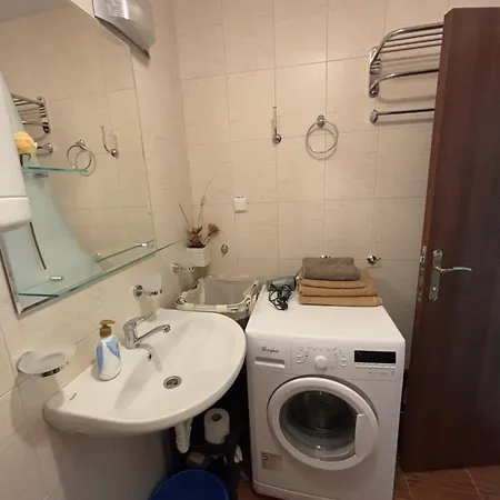 215 Chateau Del Marino Apartment *
